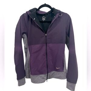 Nike fitted running jacket